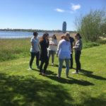 Weltfrieden durch Lachen Weltlachtag mit Lachyoga in Schleswig